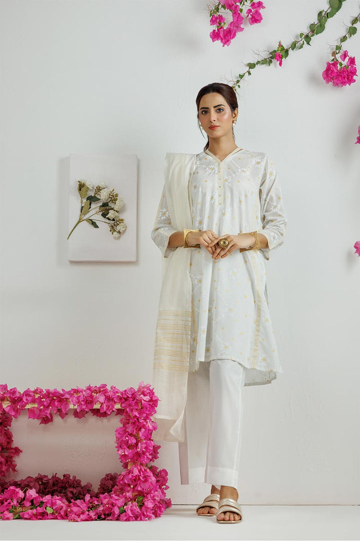 Senorita Women RTW Women White and Gold Casual 3 Piece Suit Cotton Lawn Printed LAD-03169 - Summer Collection