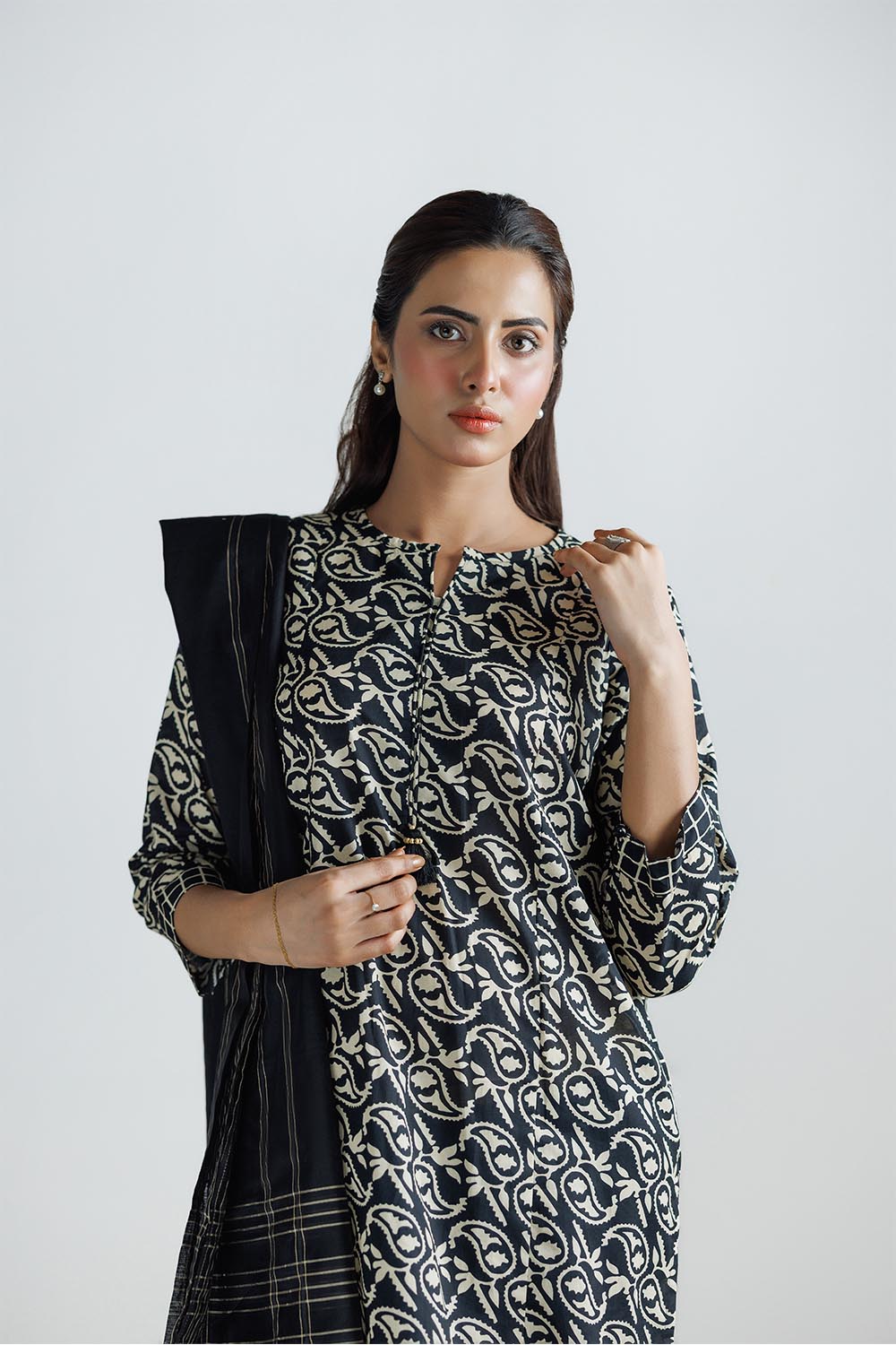 Senorita Women RTW Women Black and Fawn Casual 3 Piece Suit Cotton Printed Lawn LAD-03121 - Summer Collection