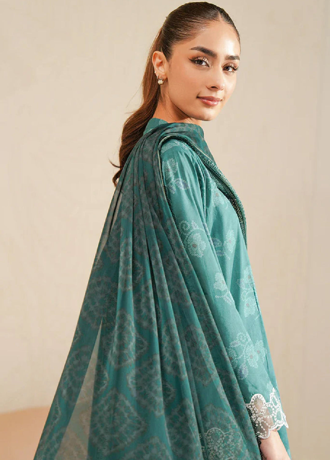 Cross Stitch Unstitched Lawn Embroidered Lawn 3 Piece Suit CS26UD D-5 Forest Dew - Summer Collection