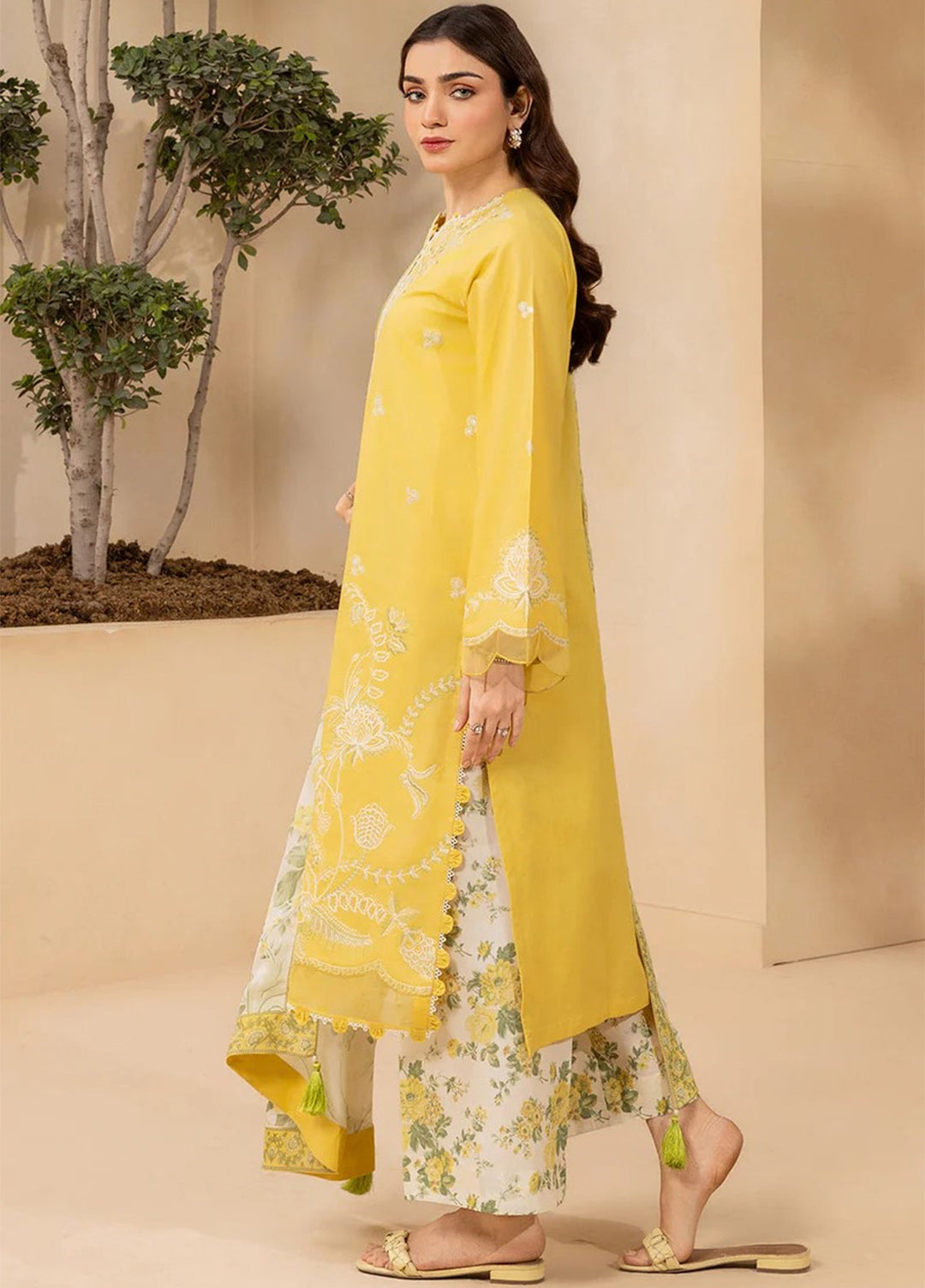 Zellbury Unstitched Embroidered Lawn 3 Piece Suit ZB26UVIII WUS26E30447 - Casual Collection