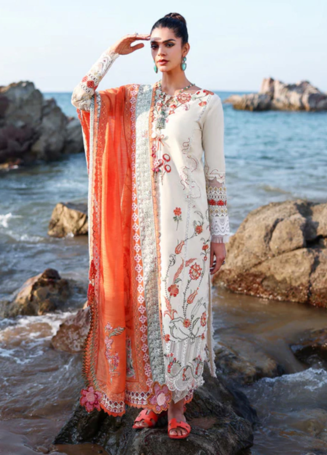 Saira Shakira Unstitched Embroidered Lawn 3 Piece Suit SSR26ULE SS-005A - Eid Collection