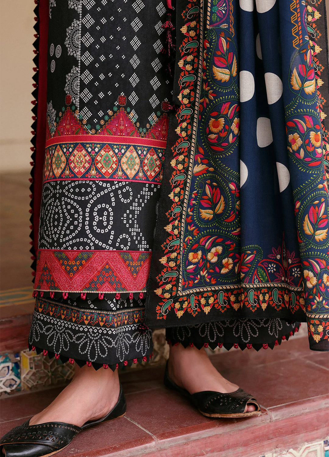 Amaya by Zaha Unstitched Printed Lawn 3 Piece Suit ZK26UAL Noira APL26-03 - Casual Collection