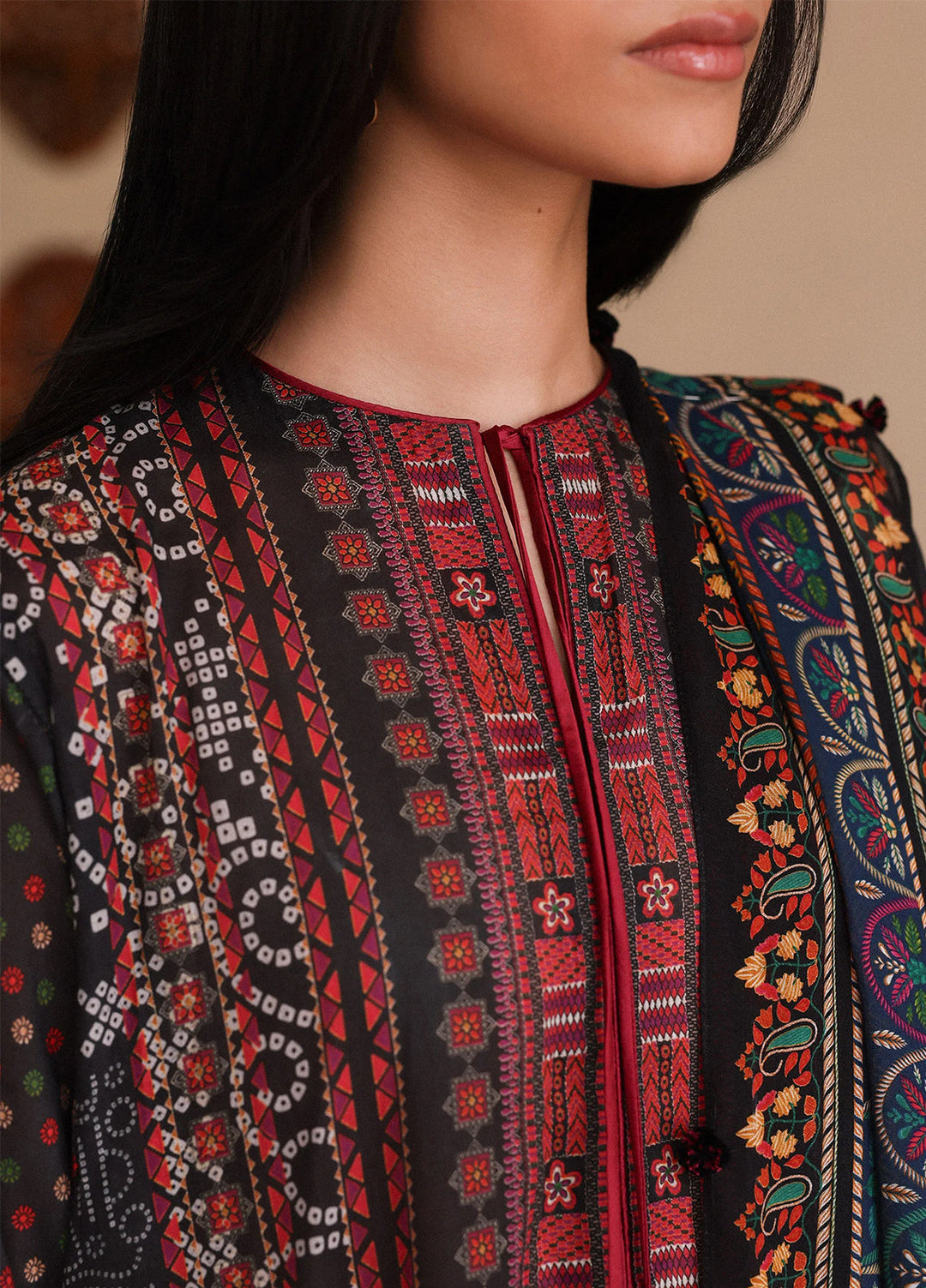 Amaya by Zaha Unstitched Printed Lawn 3 Piece Suit ZK26UAL Noira APL26-03 - Casual Collection