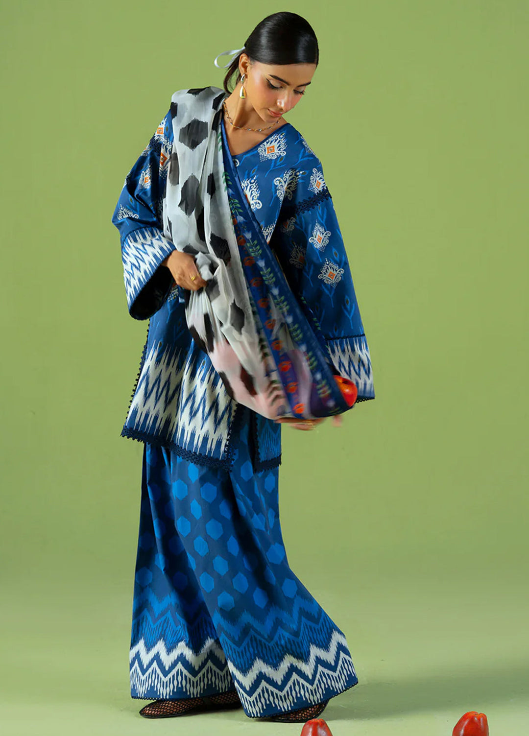 Joolie Prints by Saira Rizwan Printed Cambric Suits Unstitched 3 Piece SR25JP JPU25-09 City Bloom - Summer Collection