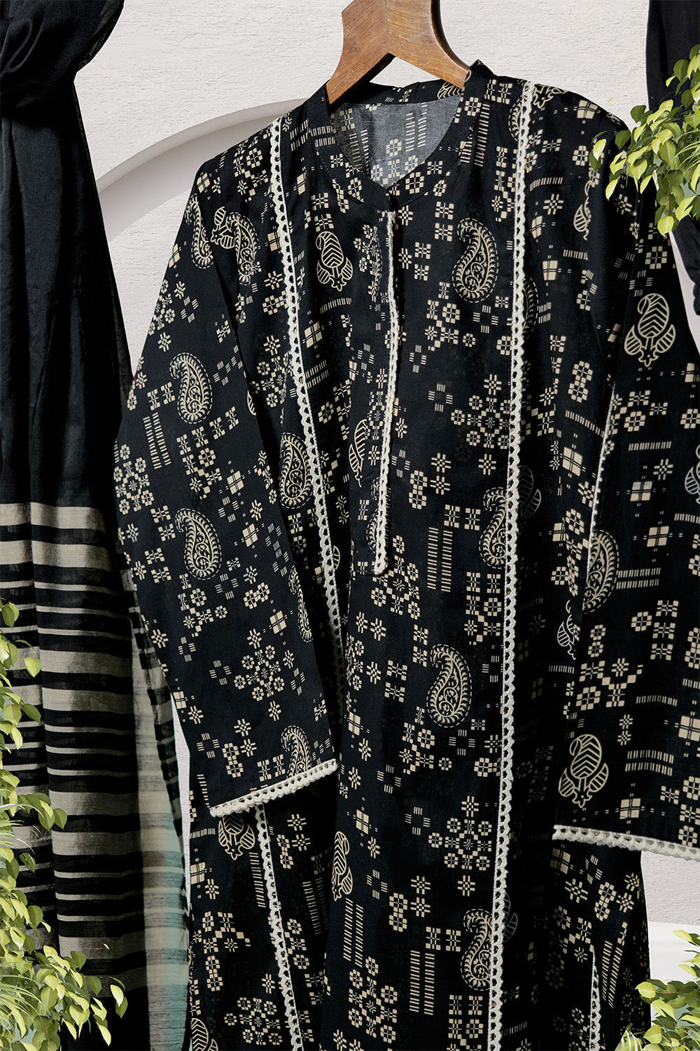 Senorita Women RTW Women Black and Fawn Casual 3 Piece Suit Cotton Lawn Printed LAD-02698 - Summer Collection