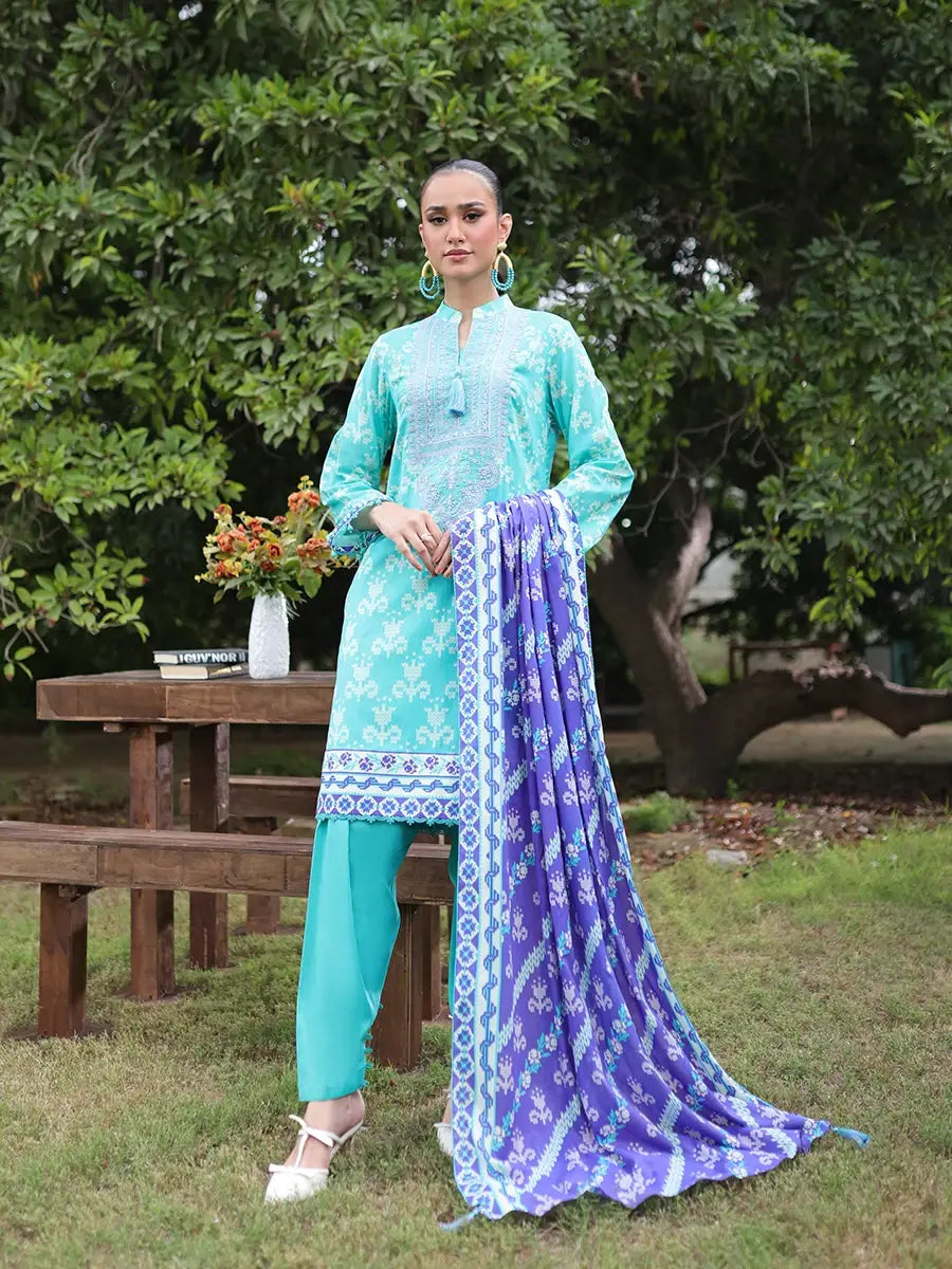 Salitex Women Embroidered Cambric 3 Piece Suit WUS3BS24IZ007 - Winter Collection