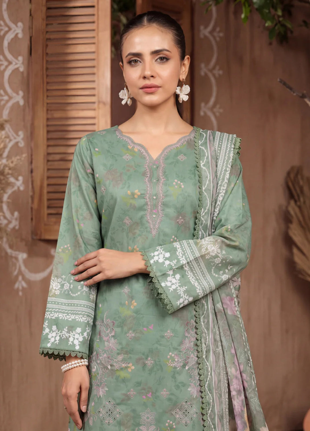 Rangkari by Ayleen Unstitched Embroidered Lawn 3 Piece Suit AY26ULR Rangrez - Eid Collection