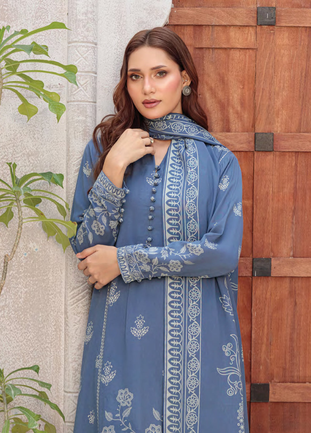 Lakhany Printed Pashmina Suits Unstitched 3 Piece LSM25LP LG-SG-0035-B - Winter Collection