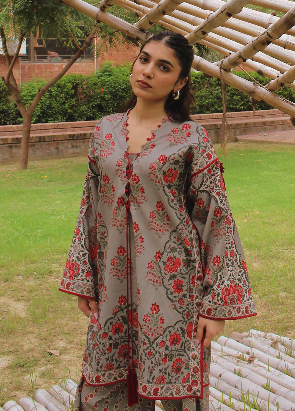 Joolie Prints by Saira Rizwan Printed Cambric Suits Unstitched 3 Piece SR25JP JPU25-03 Silver Lining - Summer Collection