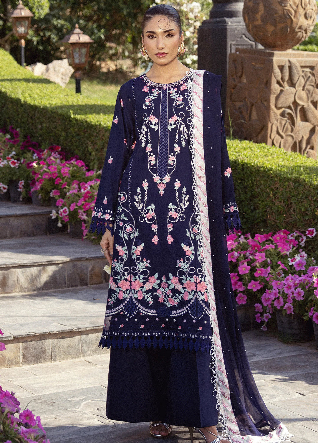 Raum by Sarb Unstitched Embroidered Lawn 3 Piece Suit RS26ULL RLL-05 - Eid Collection