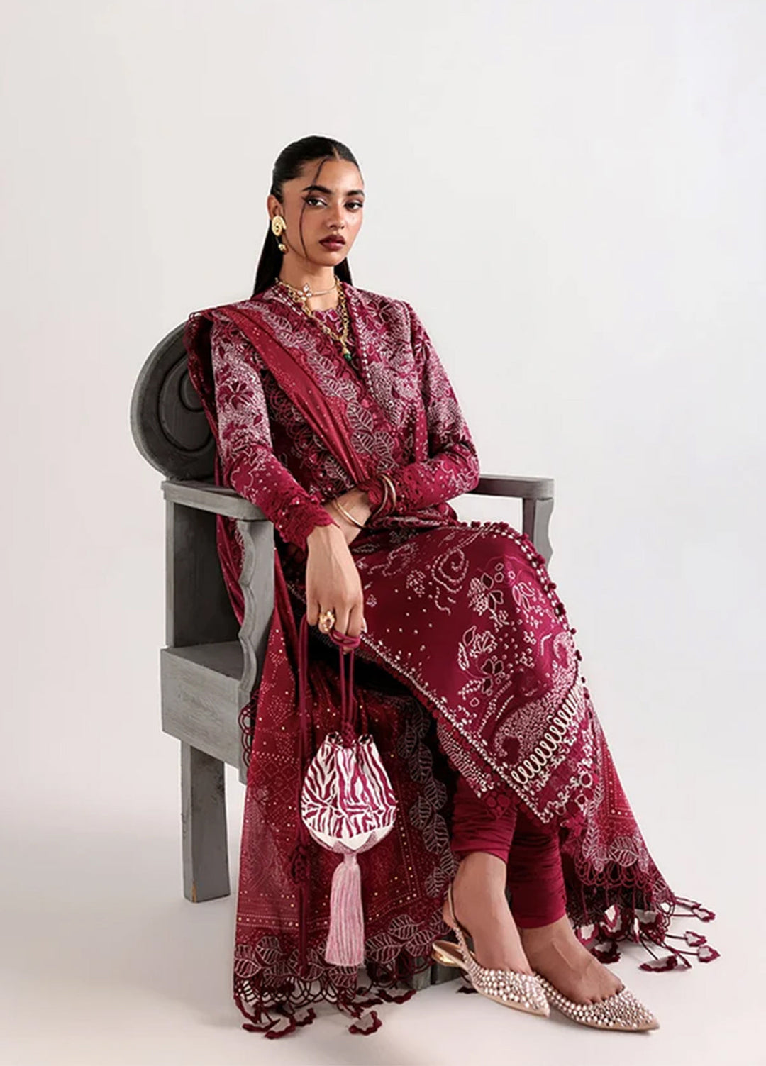 Suffuse Unstitched Embroidered Lawn 3 Piece Suit SSY26ULE Vesria - Eid Collection