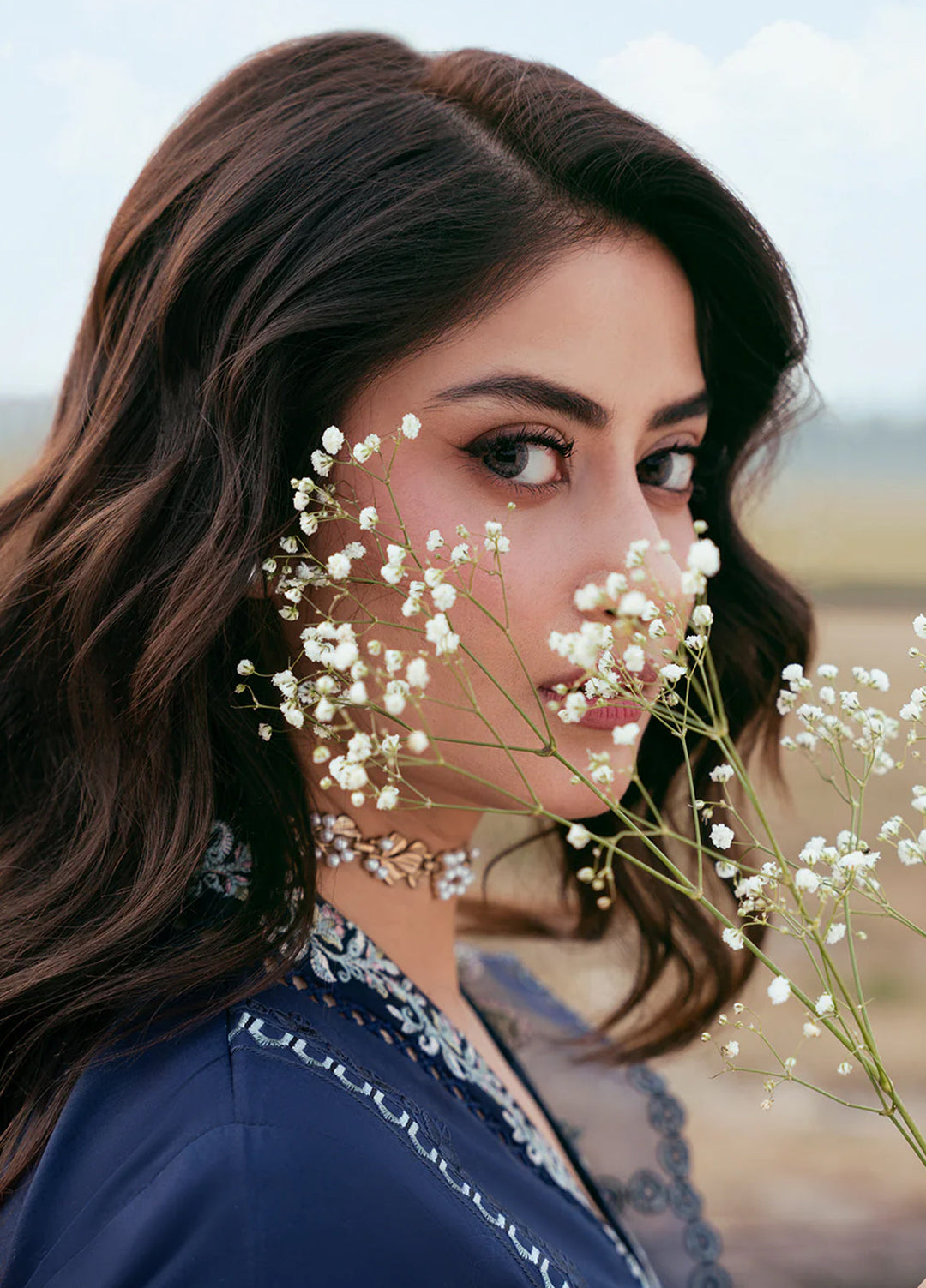 Mahveen by Izel Unstitched Embroidered Lawn 3 Piece Suit Naaz - Eid Collection
