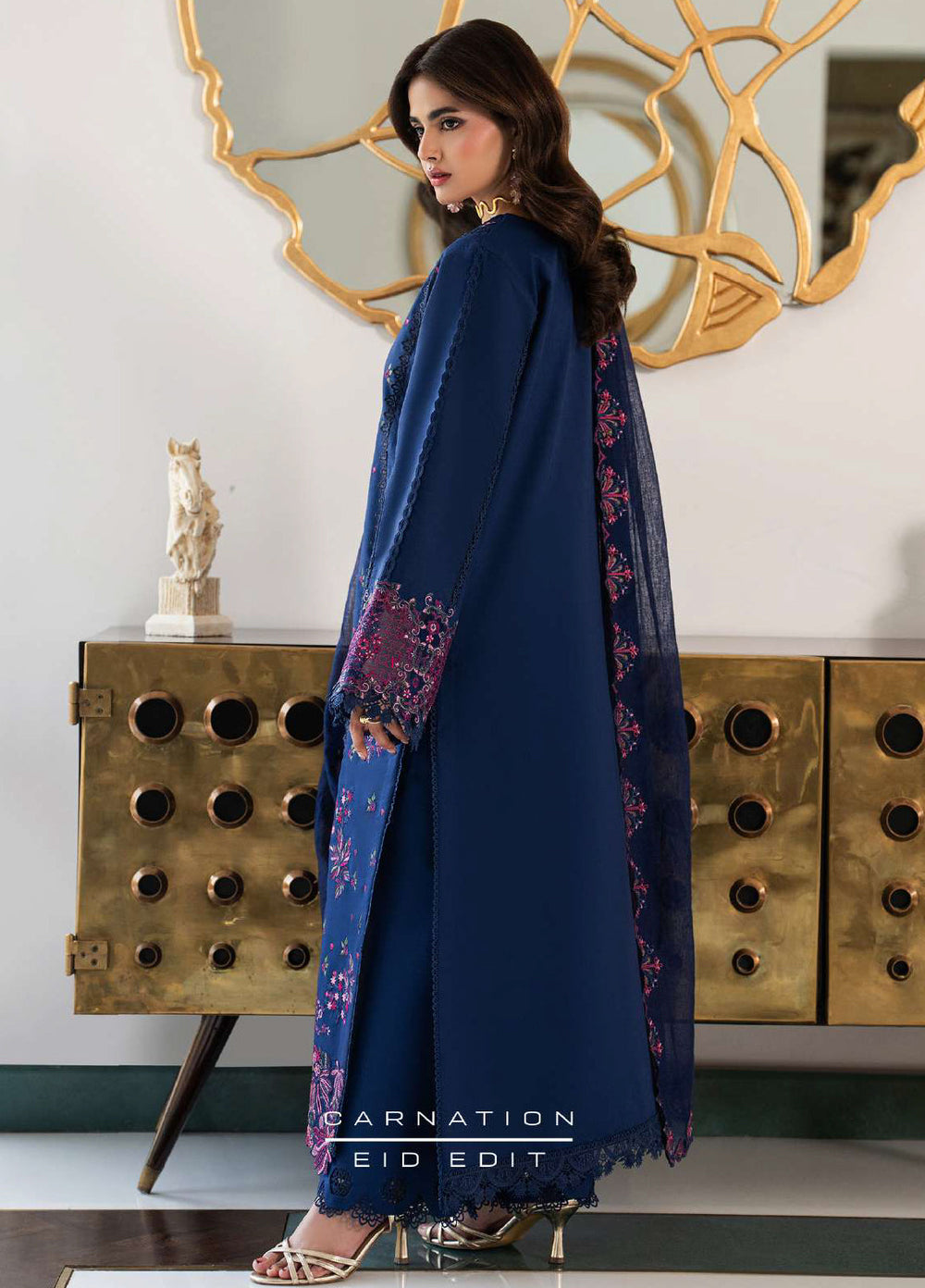 Carnation by Rang Rasiya Unstitched Embroidered Lawn 3 Piece Suit RR26UCL D4 ARIA - Eid Collection