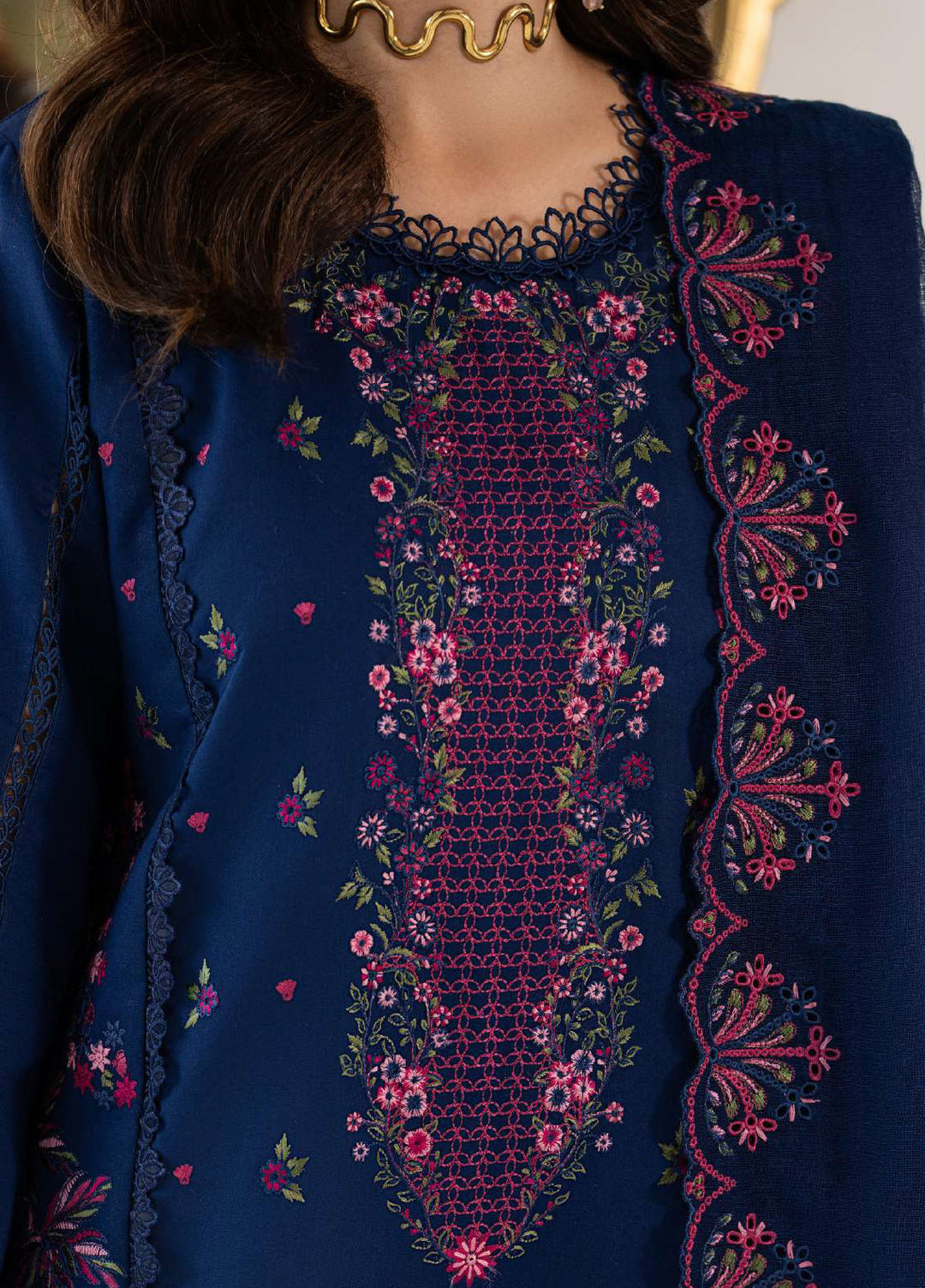 Carnation by Rang Rasiya Unstitched Embroidered Lawn 3 Piece Suit RR26UCL D4 ARIA - Eid Collection