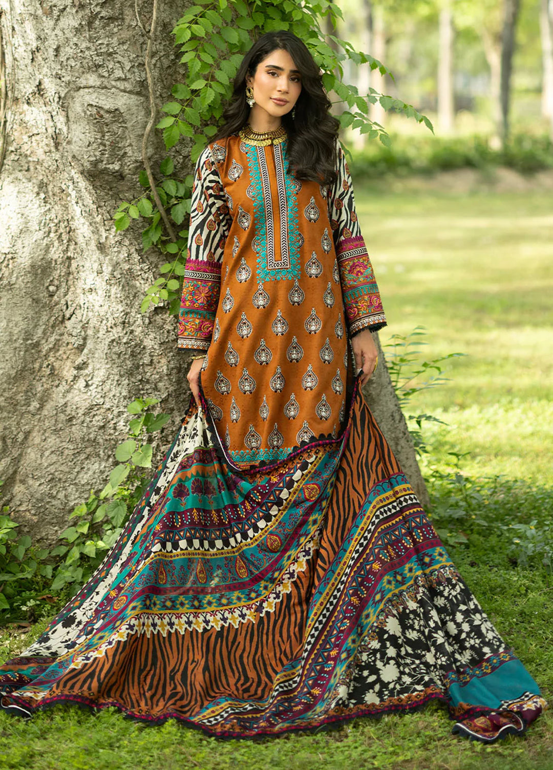 Zainab Chottani Unstitched Embroidered Jacquard 3 Piece Suit ZC26ULE Erin 11 - Eid Collection