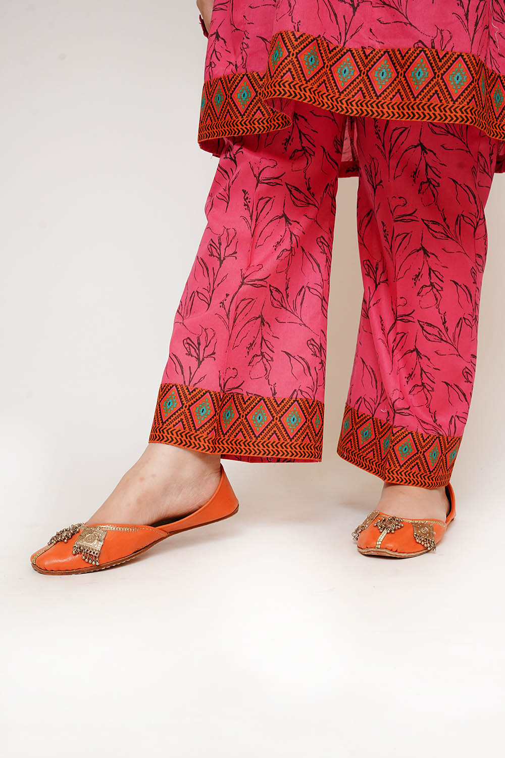 Senorita Girls RTW Printed Lawn Cotton 2 Piece Suit GAC-03478 Eid Collection
