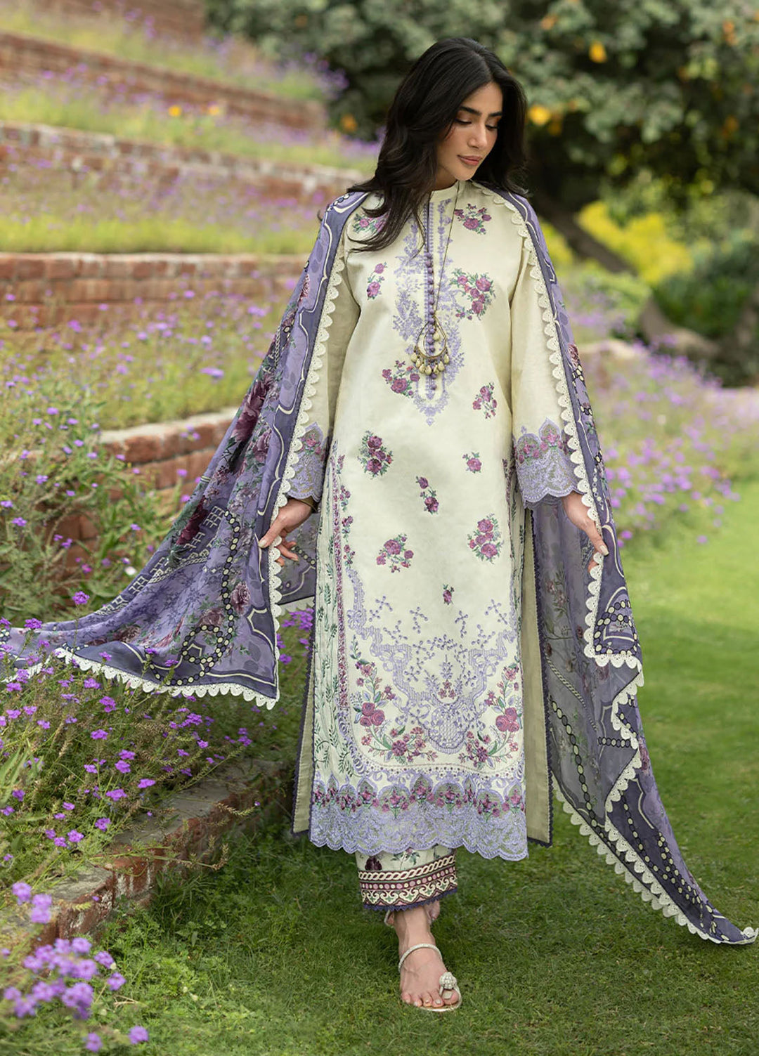 Zainab Chottani Unstitched Embroidered Jacquard 3 Piece Suit ZC26ULE Kyra 04 - Eid Collection