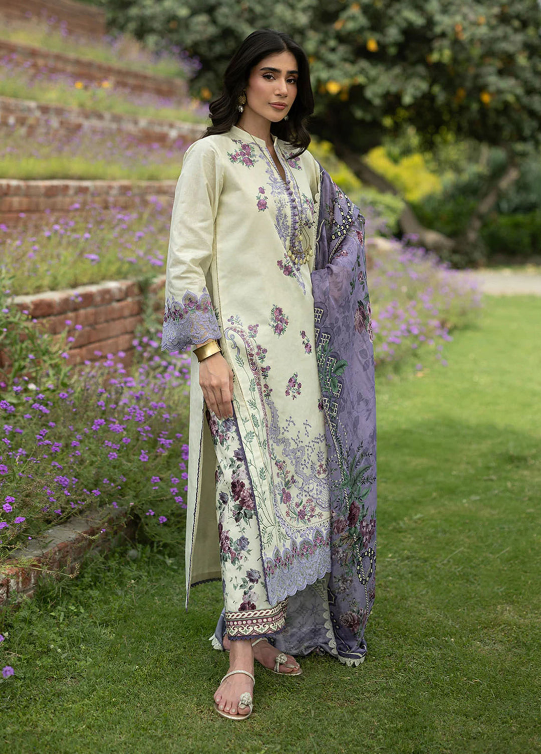 Zainab Chottani Unstitched Embroidered Jacquard 3 Piece Suit ZC26ULE Kyra 04 - Eid Collection