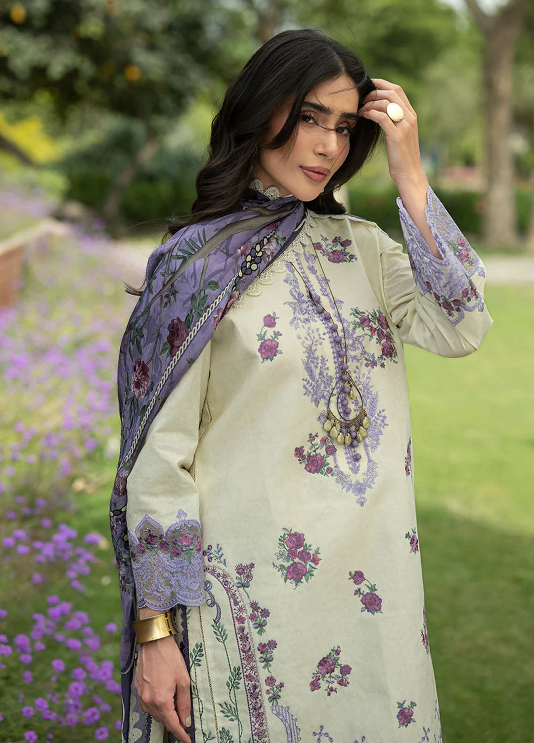 Zainab Chottani Unstitched Embroidered Jacquard 3 Piece Suit ZC26ULE Kyra 04 - Eid Collection