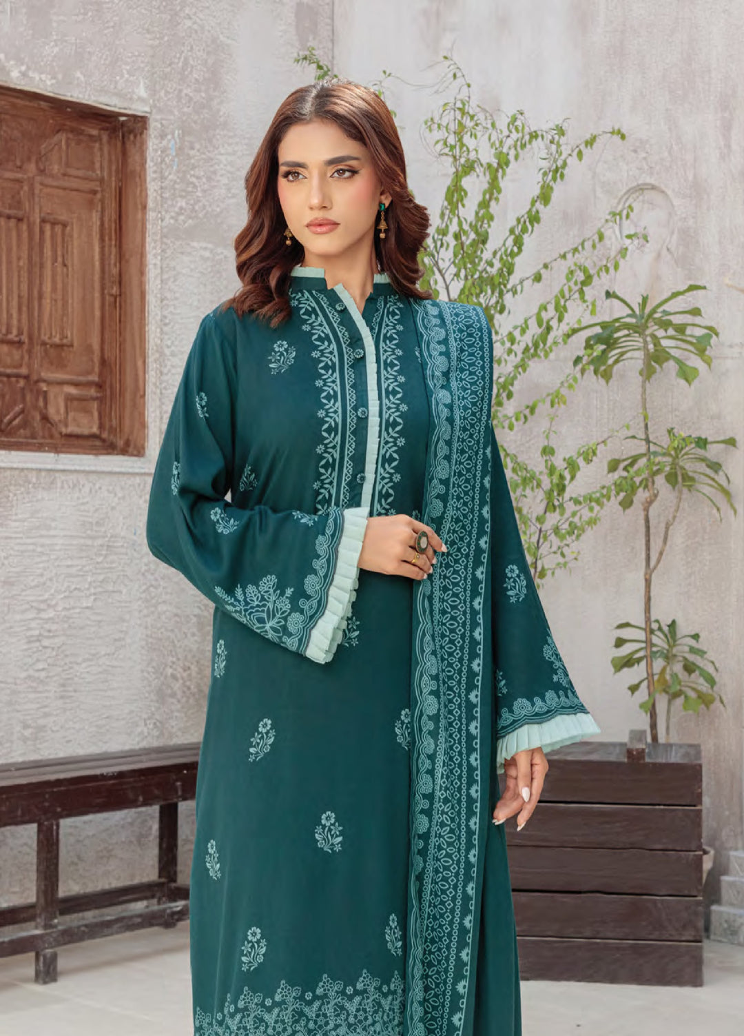 Lakhany Printed Pashmina Suits Unstitched 3 Piece LSM25LP LG-RK-0082-C - Winter Collection