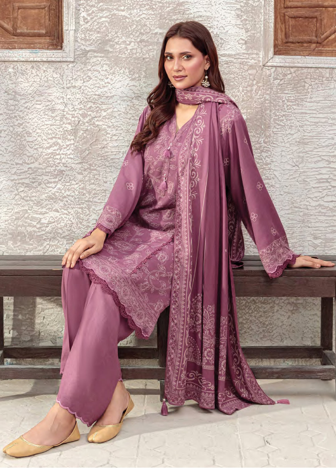 Lakhany Printed Pashmina Suits Unstitched 3 Piece LSM25LP LG-RK-0091-C - Winter Collection