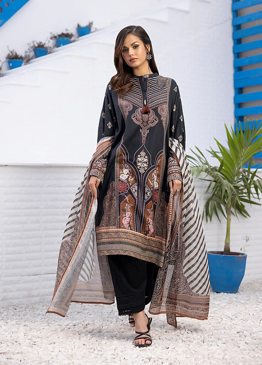 Salitex Women Printed Cambric 3 Piece Suit WRS3BA24AL27 - Winter Collection