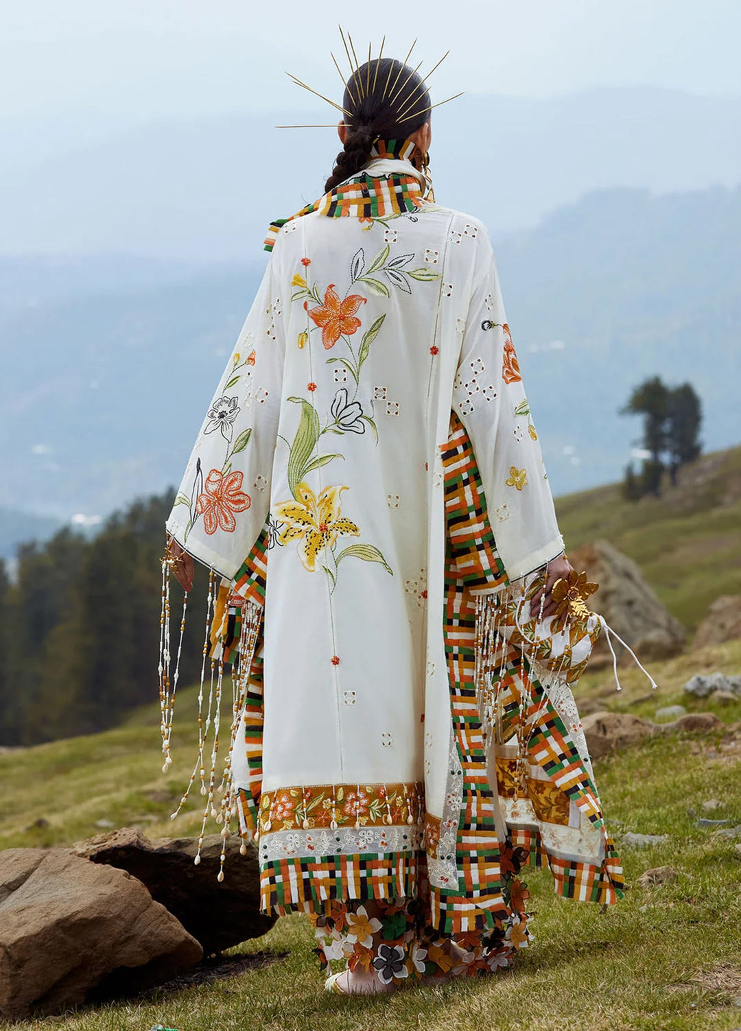 Kashmee Legacy by Elan Unstitched Embroidered Lawn 3 Piece Suit EL26ULKL Sonamarg EL26-09A - Festive Collection