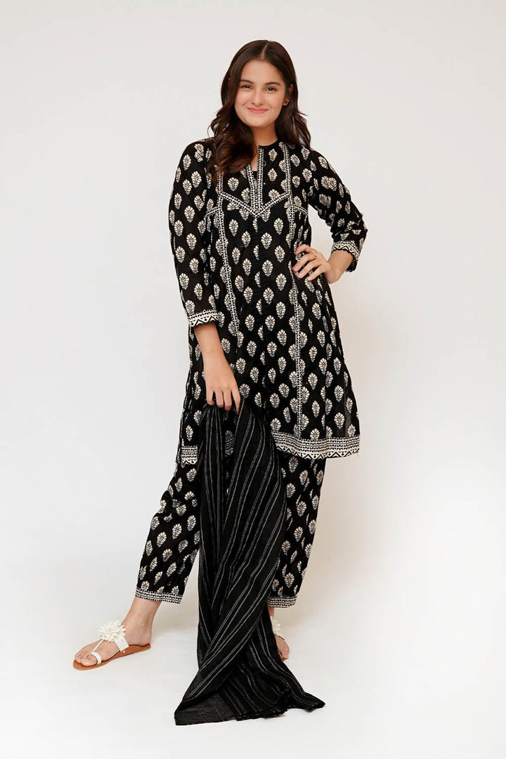 Senorita Girls RTW Printed Lawn Cotton 3 Piece Suit GAD-03461 Eid Collection