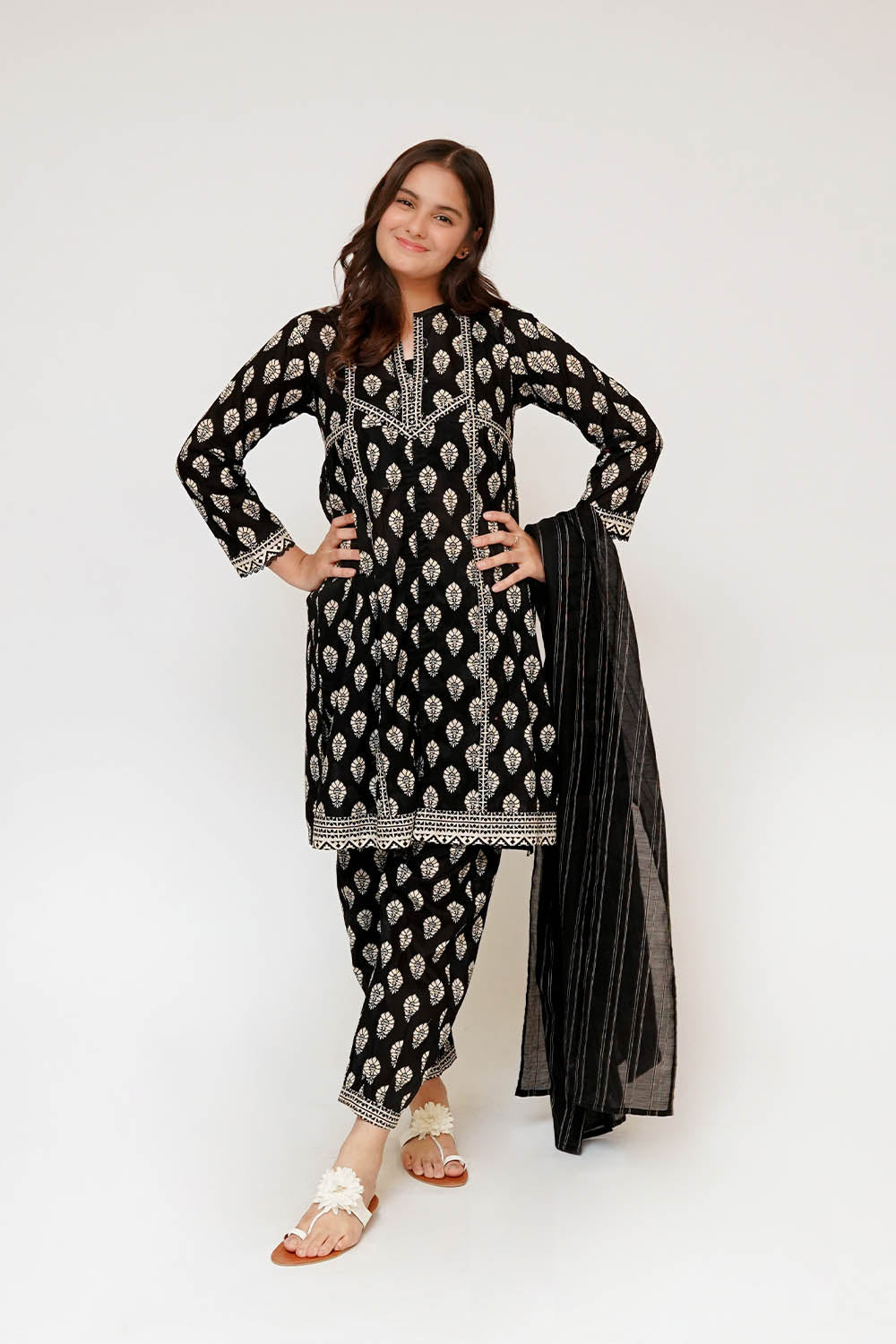 Senorita Girls RTW Printed Lawn Cotton 3 Piece Suit GAD-03461 Eid Collection