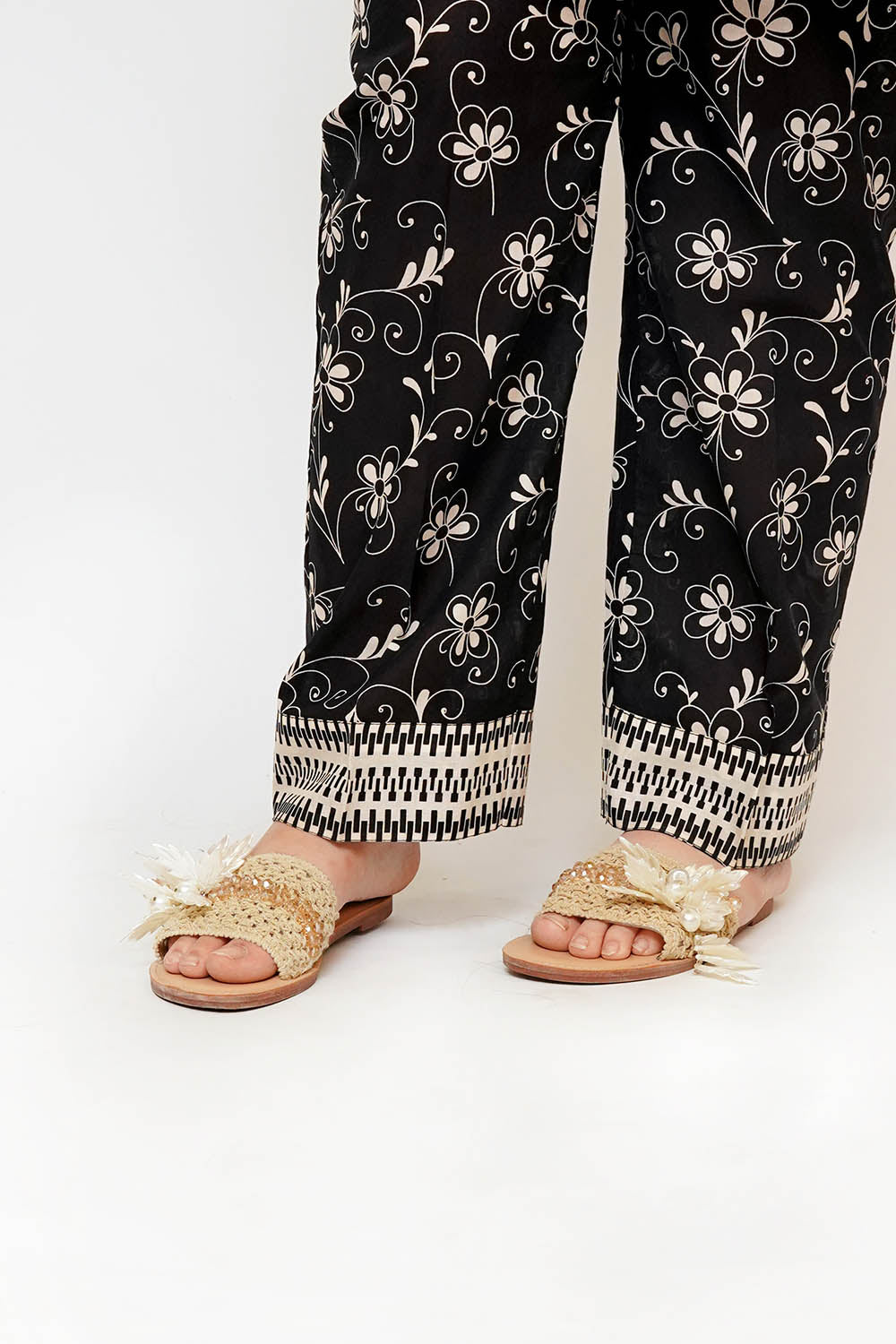 Senorita Girls RTW Printed Lawn Cotton 3 Piece Suit GAD-03462 Eid Collection