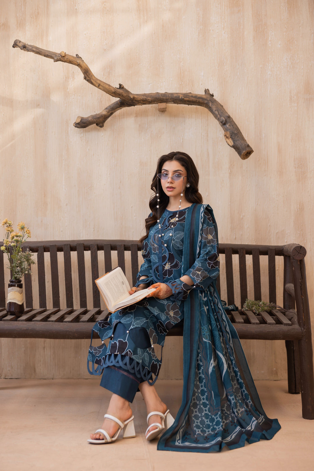 Printed Perfection by Waresha RTW Printed Lawn 3 Piece Suit Summer Royale Festive Collection