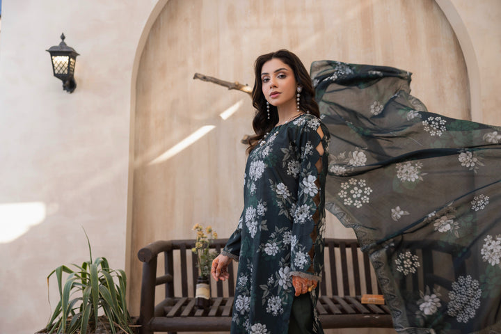 Printed Perfection by Waresha RTW Printed Lawn 3 Piece Suit Rooh-e-Gul Festive Collection