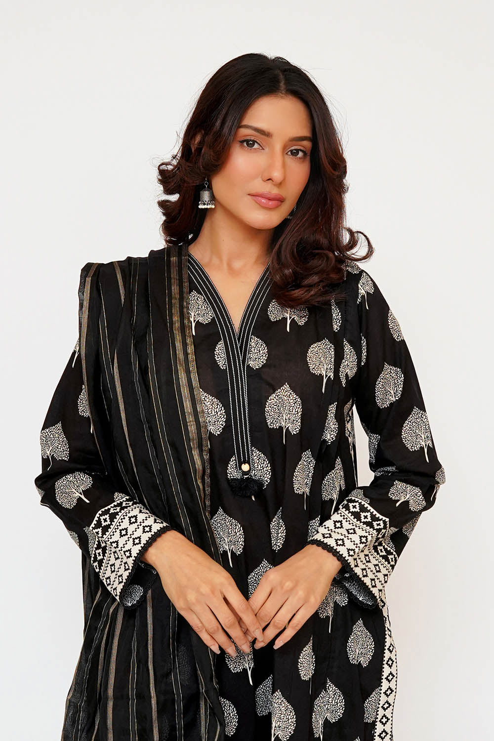 Senorita Women RTW Printed Lawn Cotton 3 Piece Suit LAD-03464 Eid Collection