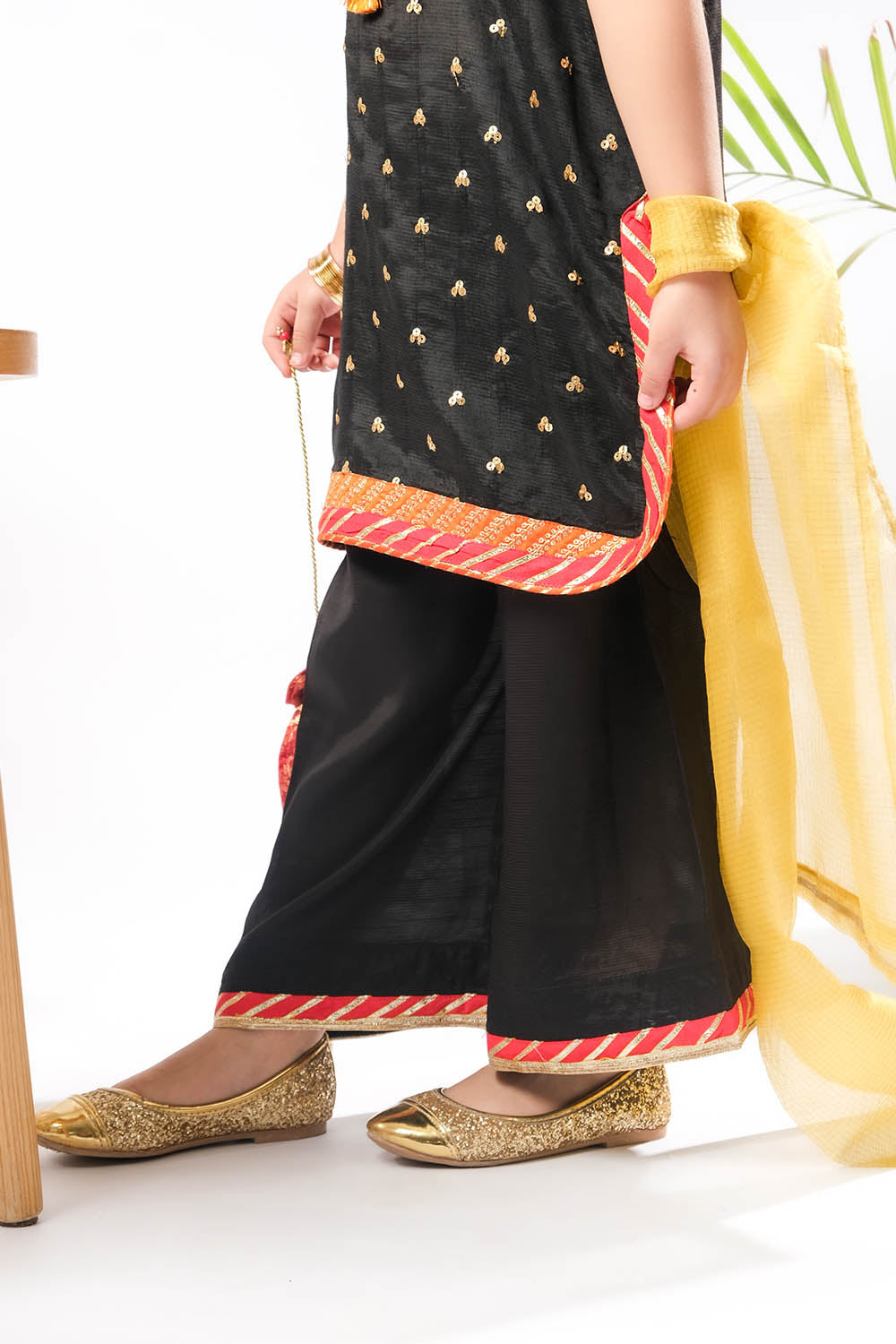 Senorita Girls RTW Embroidered Viscose Raw Silk 3 Piece Suit KDD-03280 Eid Collection