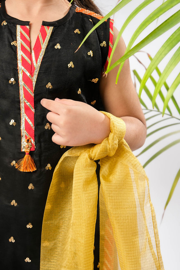Senorita Girls RTW Embroidered Viscose Raw Silk 3 Piece Suit KDD-03280 Eid Collection