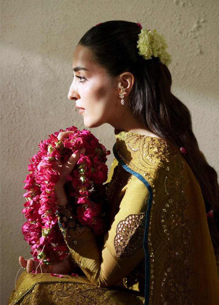 Vera Unstitched Embroidered Raw Silk 3 Piece Suit VR26URF Kundan Antique Gold - Festive Collection