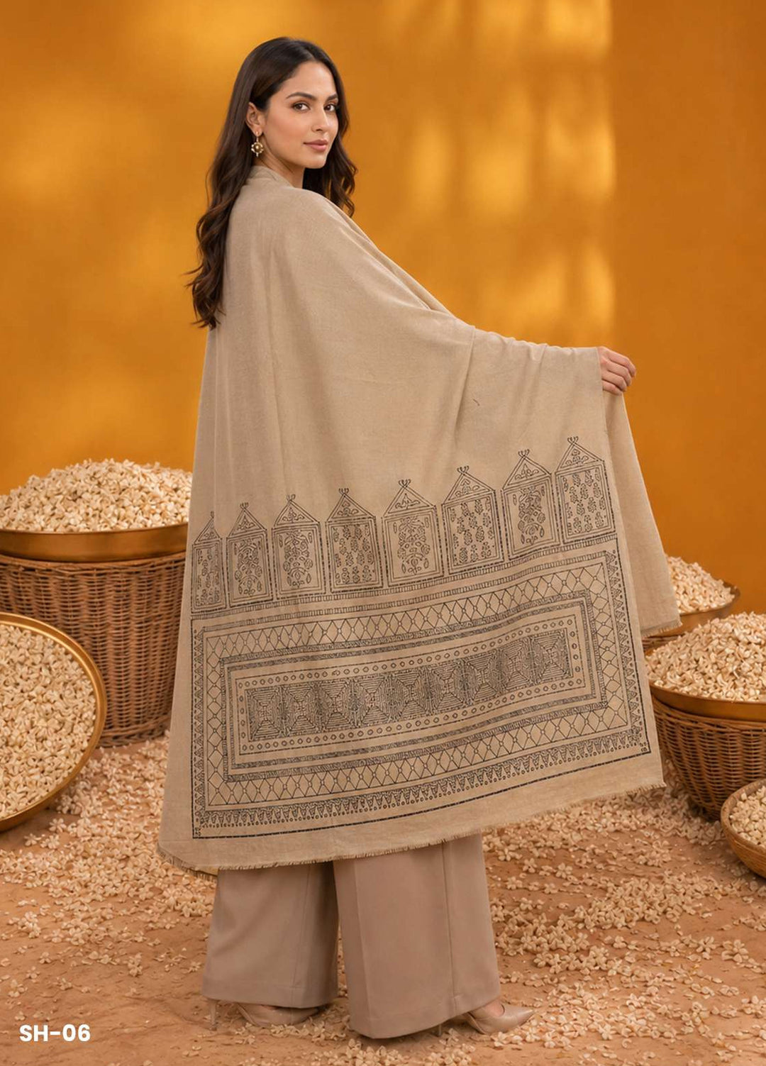 Sanaulla Exclusive Range RTW Solids Woven 1 Piece Shawl SH-06 - Winter Collection