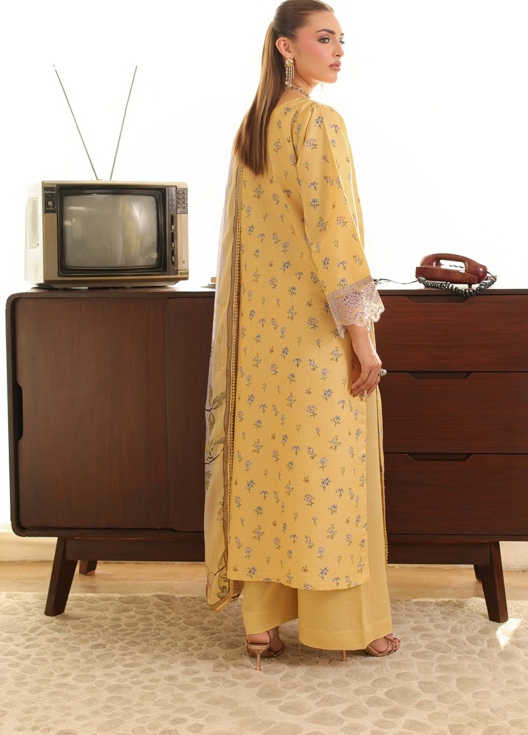 Sahl by Rashid Textiles Unstitched Embroidered Lawn  Karandi 3 Piece Suit RT26USLK D-3915 - Casual Collection