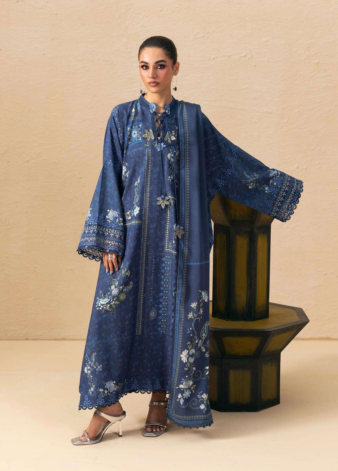 Q prints by Qalamkar Unstitched Embroidered Slub Linen 3 Piece Suit QLK26ULQ Calina QPW-05B - Winter Collection