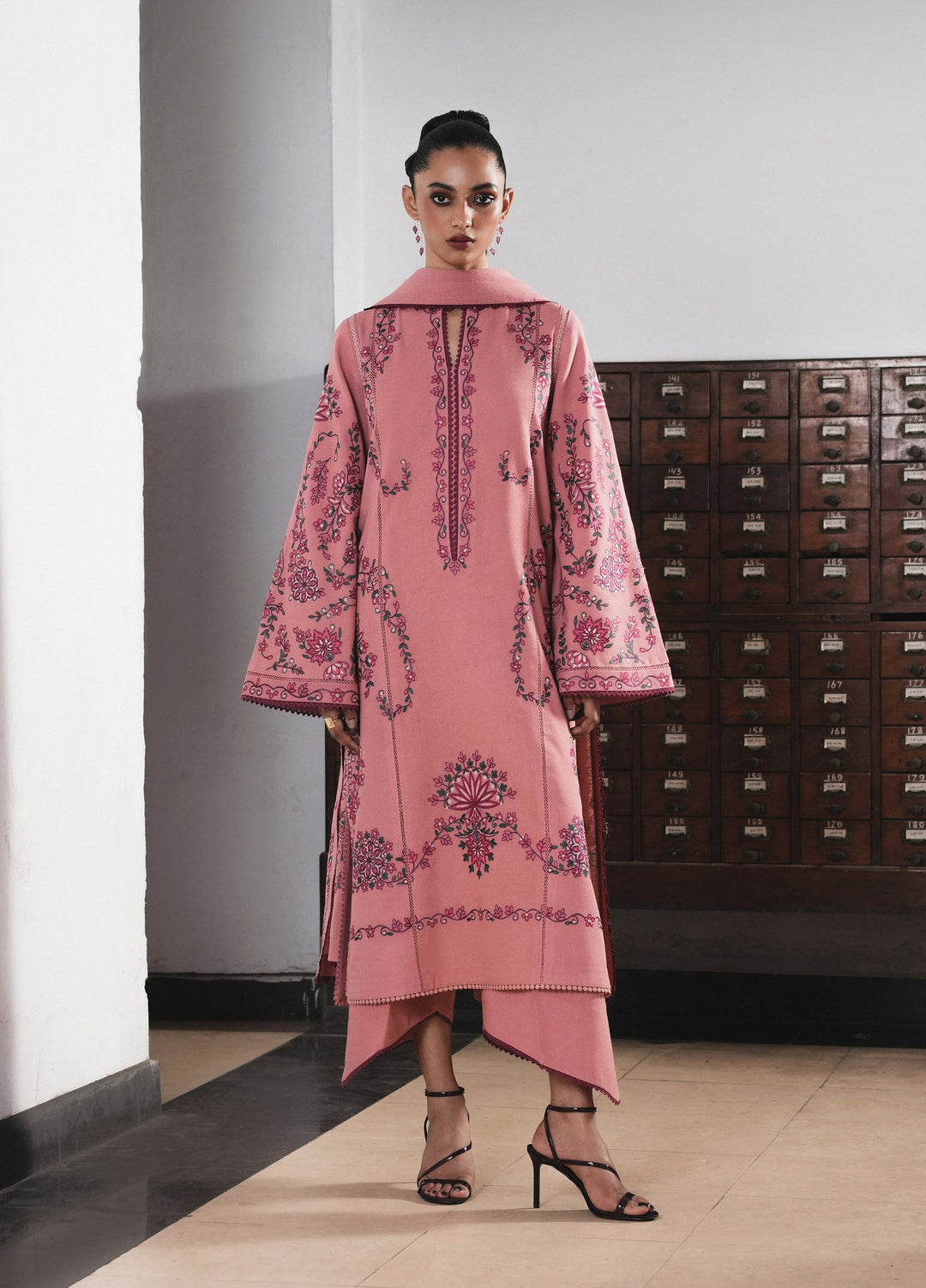 Jugnu by Hussain Rehar Unstitched Embroidered Karandi 3 Piece Suit HR26UJK Dalia - Winter Collection