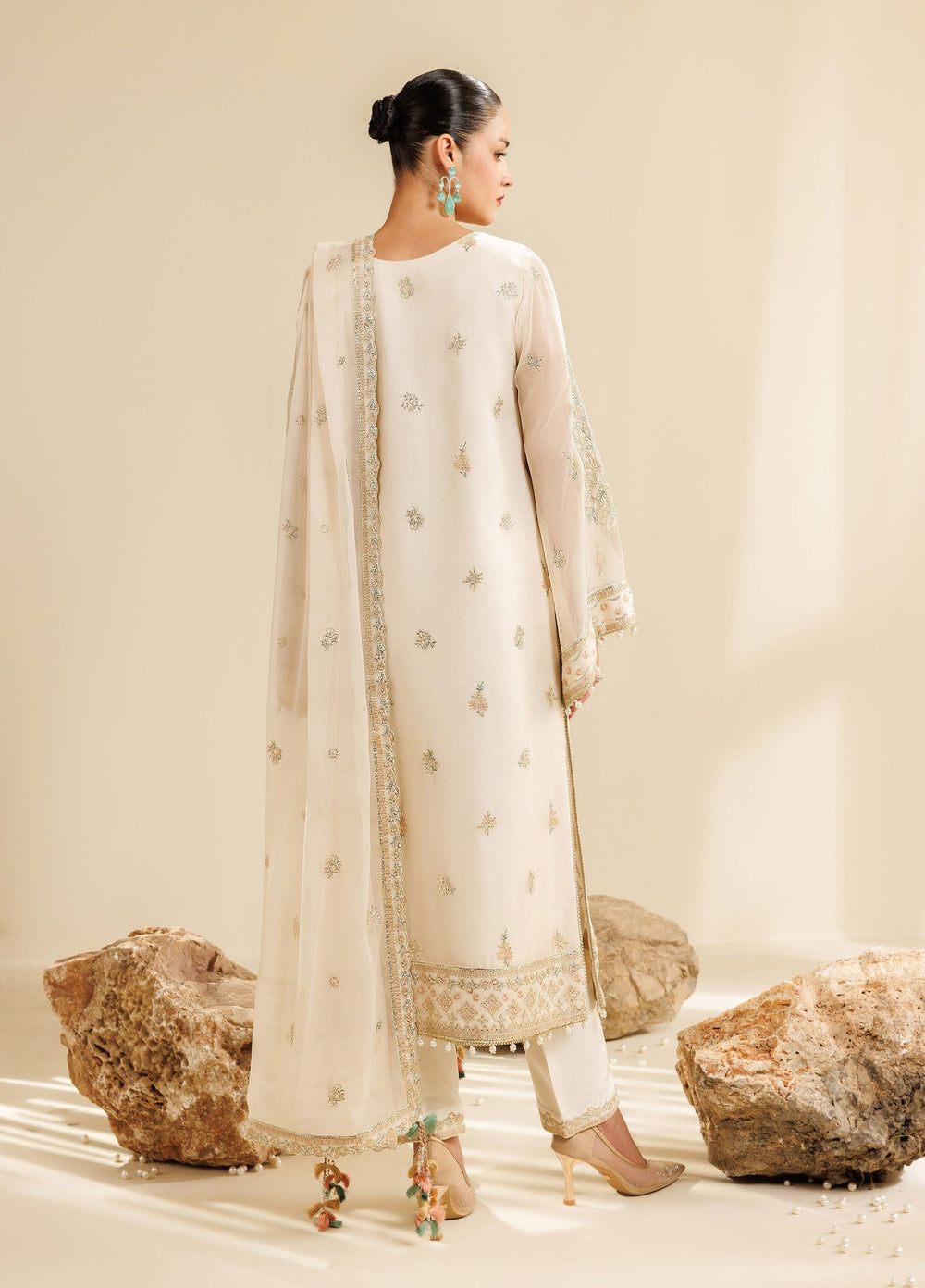 Sireine by Alizeh Fashion Unstitched Embroidered Chiffon 3 Piece Suit AF26UCS AF-CH-2289-CLOUD - Festive Collection