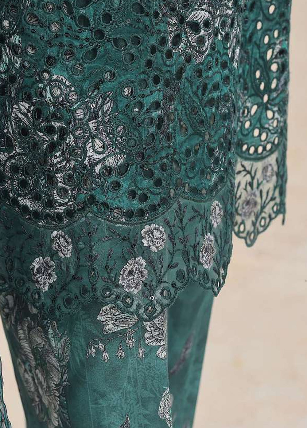 Zouk by HZ Textiles Unstitched Printed Lawn 3 Piece Suit HZ26UZL ZEC-1161 - Casual Collection