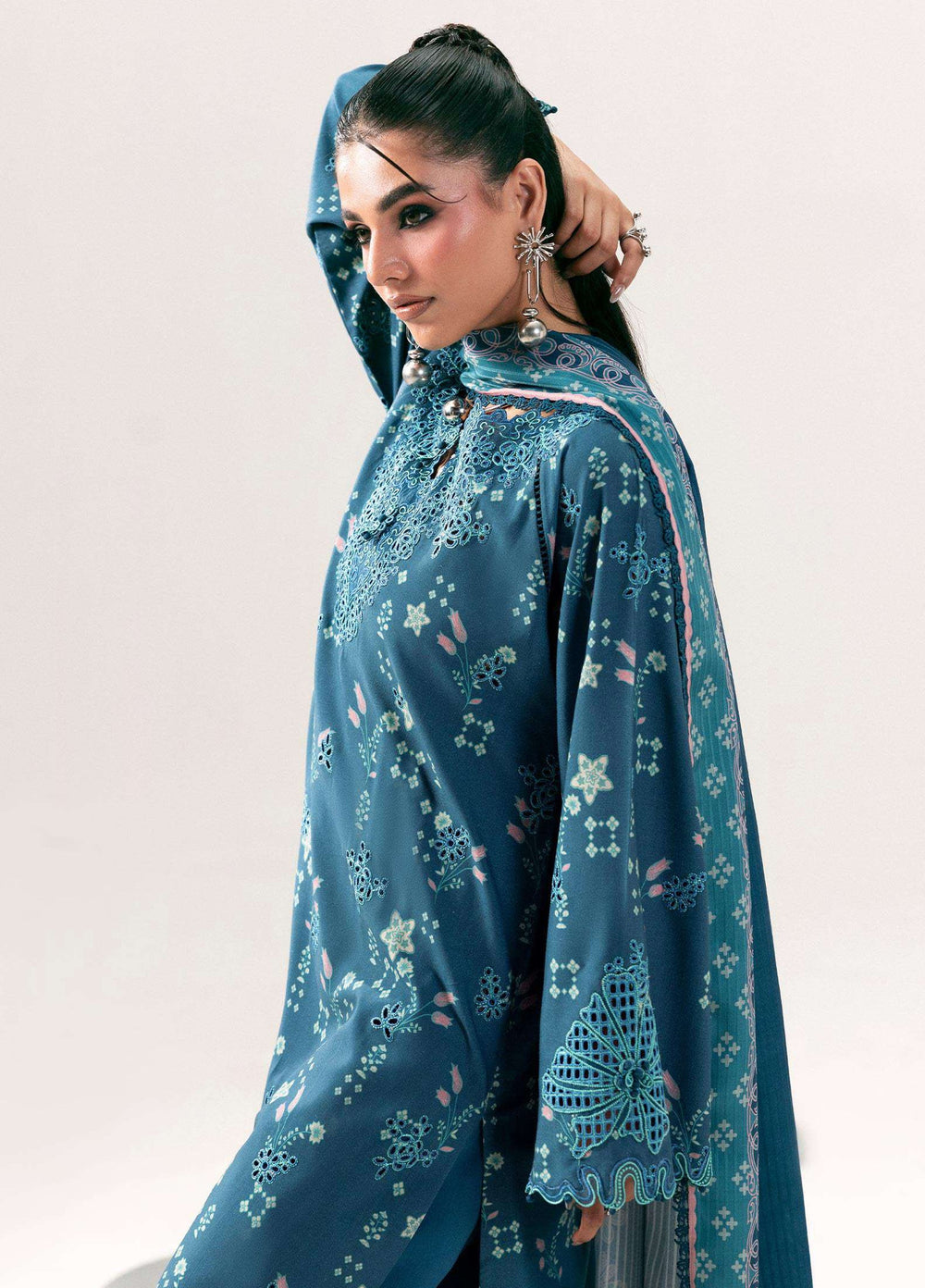 Q prints by Qalamkar Unstitched Embroidered Slub Linen 3 Piece Suit QLK26ULQ Rohi QPW-06B - Winter Collection