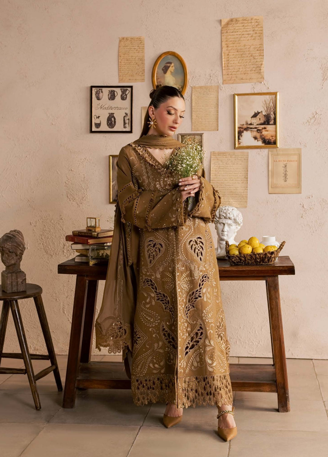 Nureh Unstitched Embroidered Karandi 3 Piece Suit NU26UKE NE-270 - Festive Collection