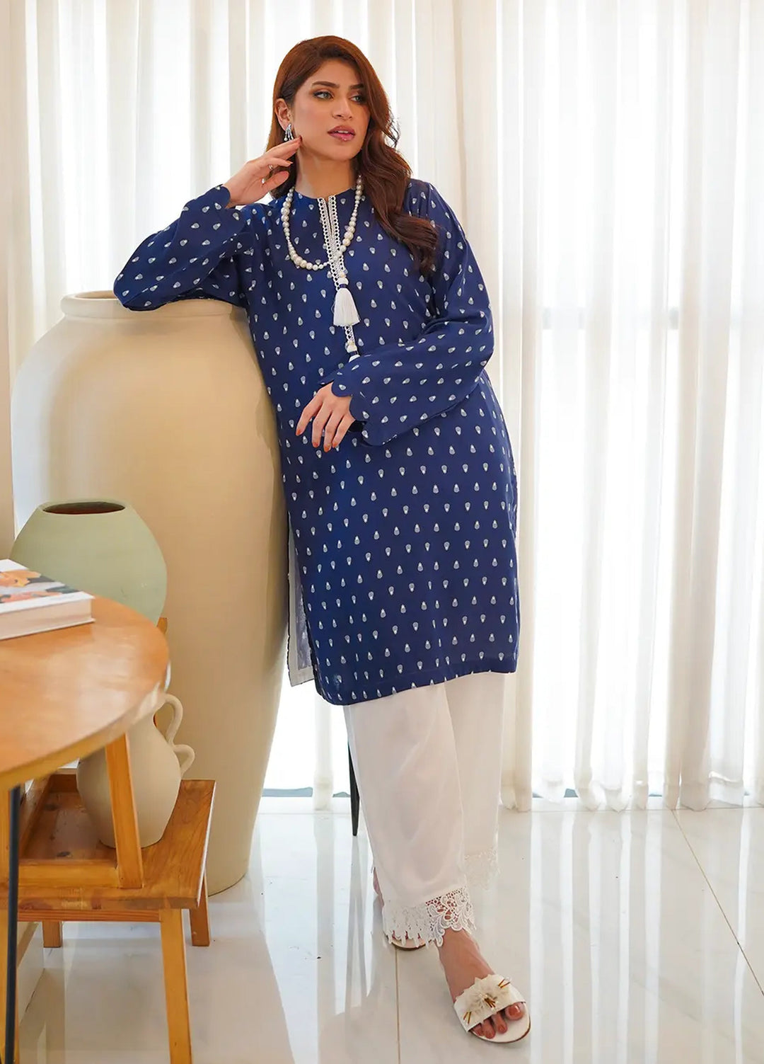 Menaal RTW Printed Lawn 2 Piece Suit ELYRA - Casual Collection