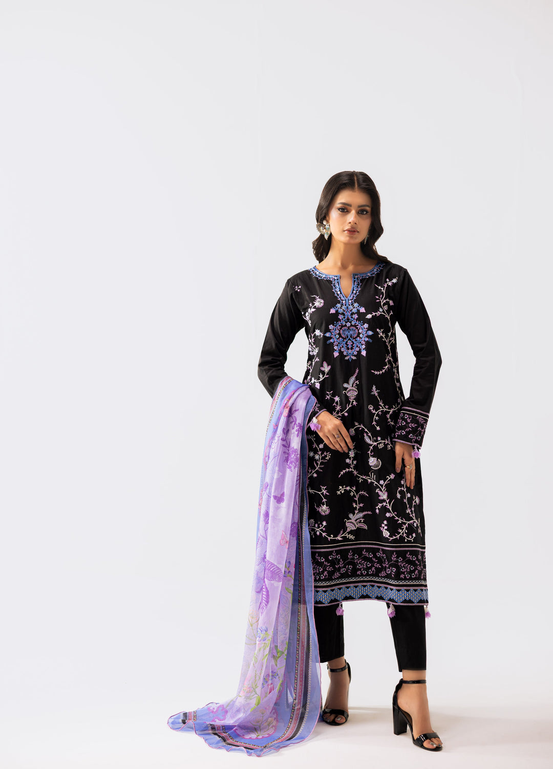 Noya by Mashra RTW Embroidered Lawn 3 Piece Suit MA-602 Black Blossom stitched - Casual Collection