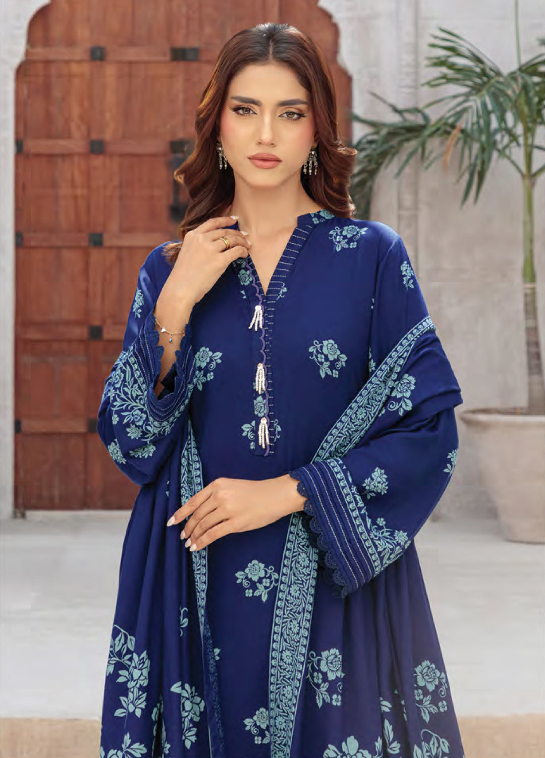 Lakhany Printed Pashmina Suits Unstitched 3 Piece LSM25LP LG-RL-0335-A - Winter Collection