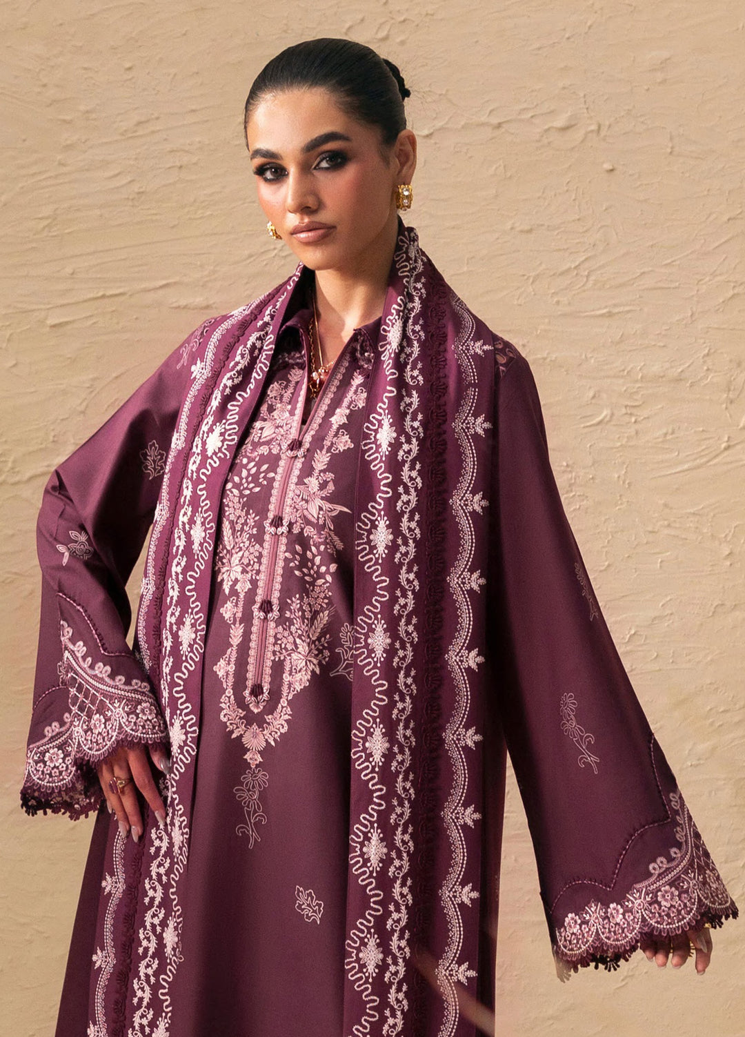 Q prints by Qalamkar Unstitched Embroidered Slub Linen 3 Piece Suit QLK26ULQ Veena QPW-02B - Winter Collection