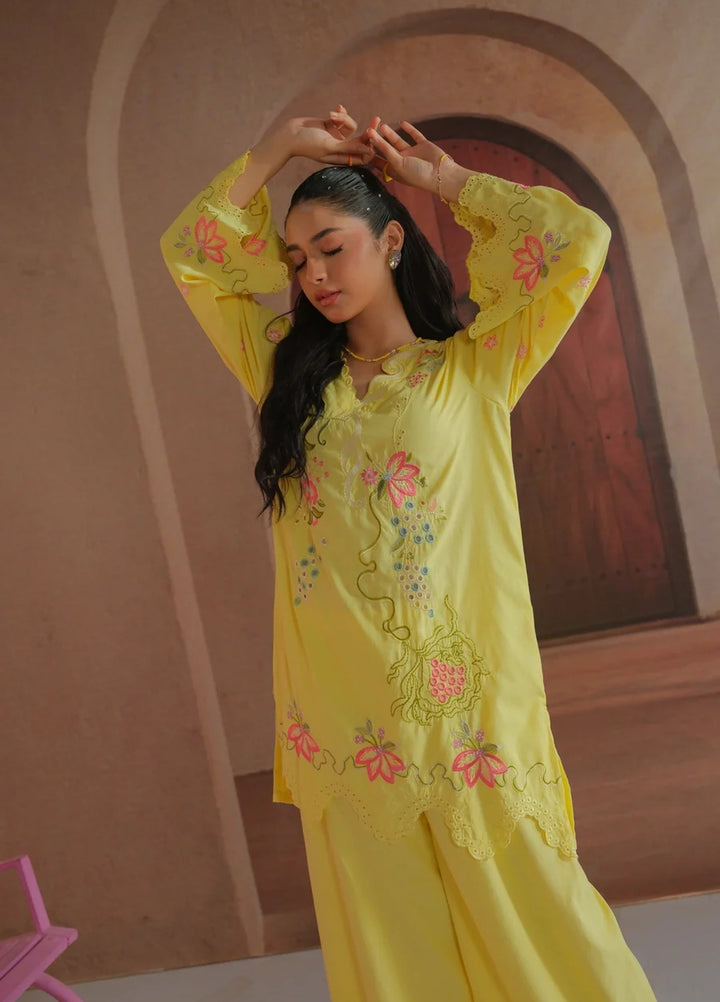 Dhaga Women RTW Embroidered Lawn 2 Piece Suit DHA-GLOWU - Casual Collection