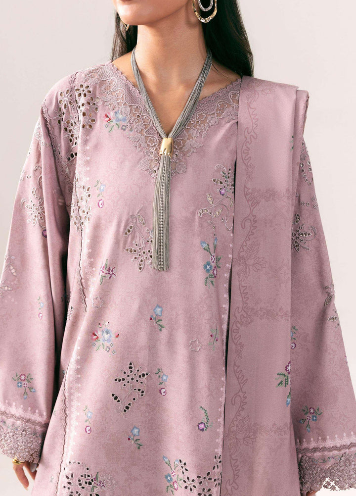 Q prints by Qalamkar Unstitched Embroidered Slub Linen 3 Piece Suit QLK26ULQ Waniya QPW-08B - Winter Collection